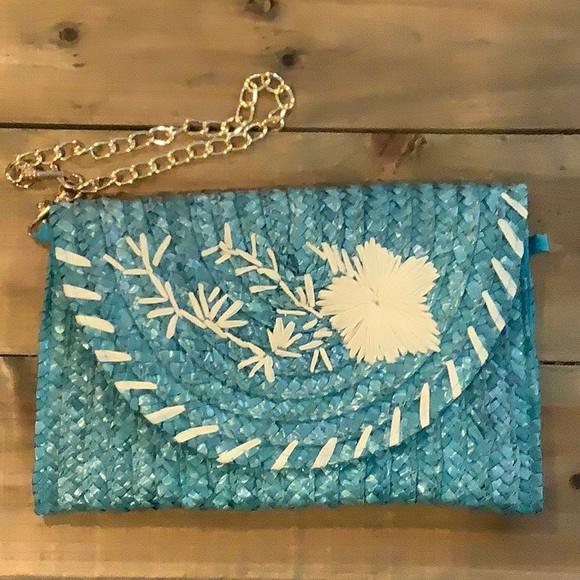 NWOT Turquoise Straw Clutch/ Wristlet - Picture 1 of 6